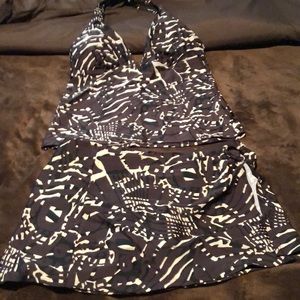 Halter top tankini size 10 bathing suit
